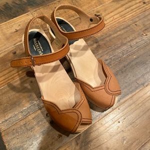 Swedish Hasbeen Clogs